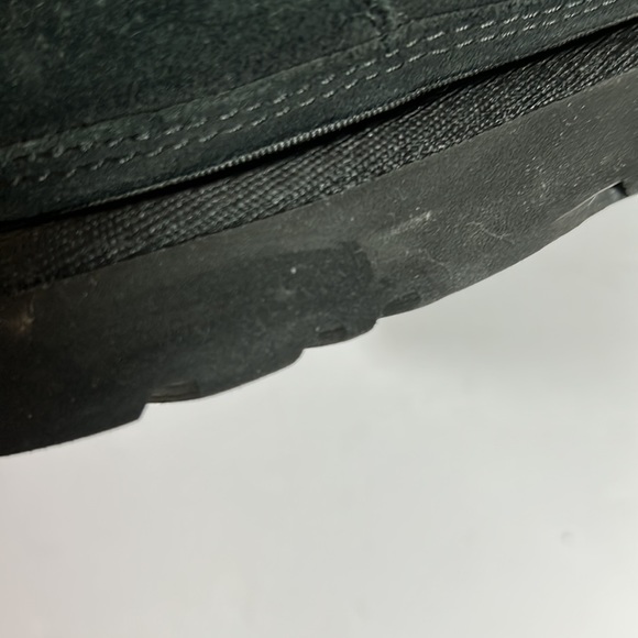 UGG Neumel Boots - Picture 11 of 15